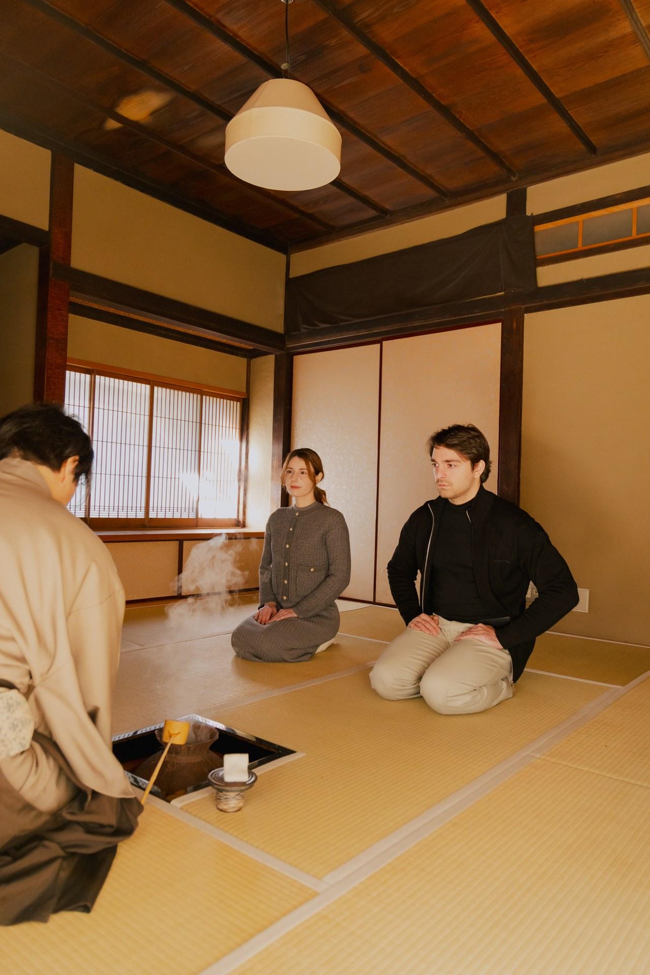 A tea ceremony in a tatami room